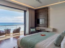Вилла Grand Cliff Nusa Dua, Главная спальня